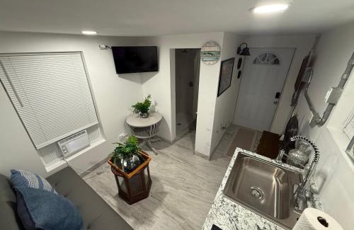 Lantana Apartment | Seabreeze Retreat Cottage- Overlook