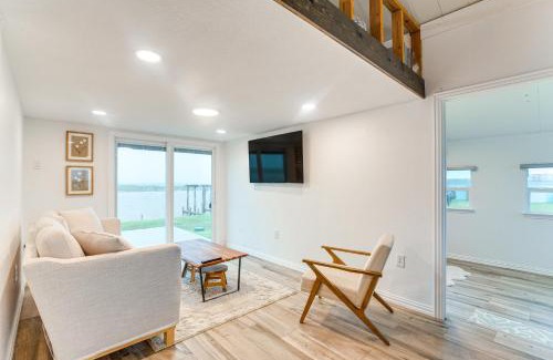 Cedar Lane House | Seabreeze Retreat Waterfront Home Near Sargent