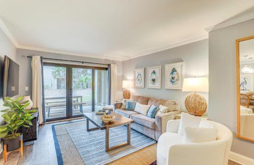 Seabrook Island Apartment | Seabrook Island Condo about Half-Mi to Beach!