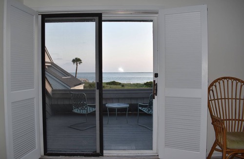 Seabrook Island House | Seabrook Island Oceanfront Villa Stunning Views Each Room & Spectacular Sunsets.