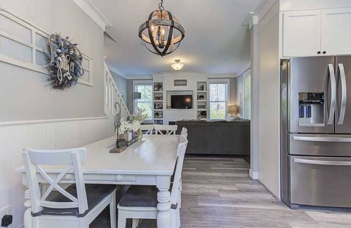 Seabrook House | Seabrook's Seaside Treasure, a 3-bedroom home!