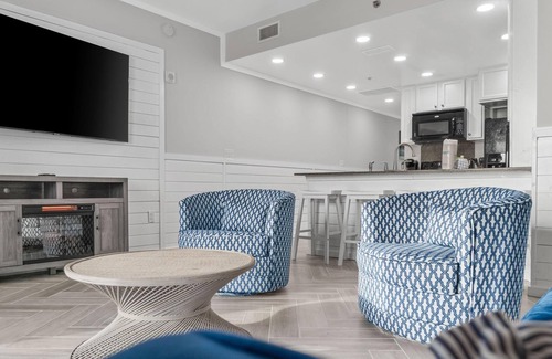 Panama City Beach Condo | "Seaclusion" PCB #703 1 Bedroom Sleeps 5