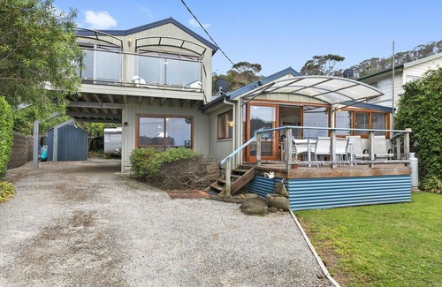 Separation Creek House | Seaclusion - Private Access To Beach Pet Friendly