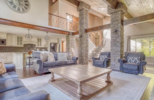Lincoln Beach House | Seaclusion