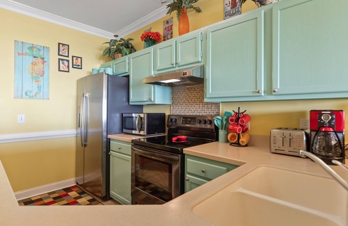Folly Beach Condo | Seacoast 2 - Folly Happy - Ocean Views - 2 Blocks from Center Street