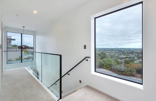 Mangawhai Heads House | Seacoast Sanctuary - Stunning holiday home with great views in premium location