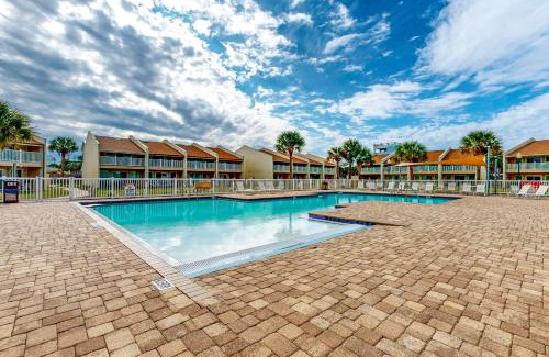 Miramar Beach Apartment | Seacove 6D