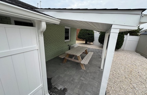 Lavallette Cottage | Seacrest Beach - Lavallette - Cottage A - One Block to Beach!
