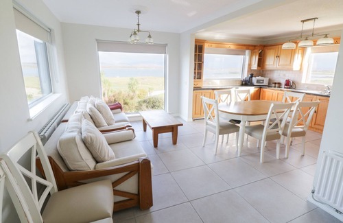 Ballyconneely Cottage | SEACREST, pet friendly in Ballyconneely, County Galway