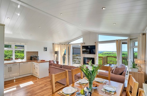 Saint John Ski Chalet | Seacroft
