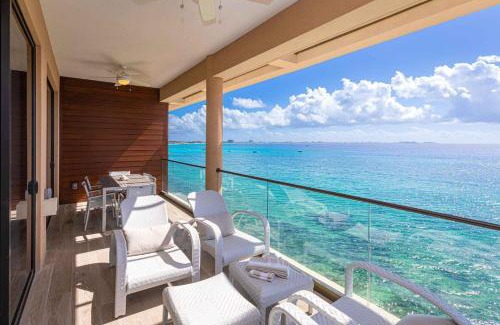 Northwest Point Apartment | SeaDreams 8 - Luxury Condo with Shared Pool, Hot Tub, Rooftop Lounge
