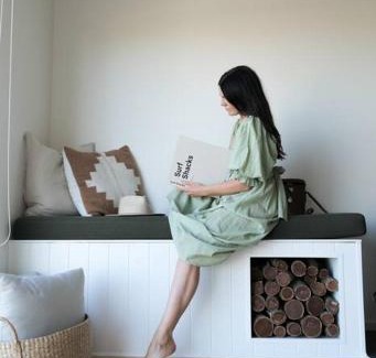 Middleton House | Seafarers Lodge, your seaside surf haven, pup friendly