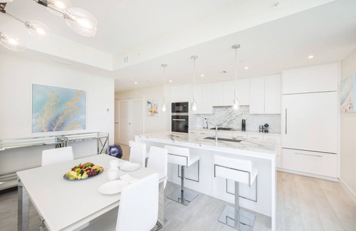 Bodden Town Condo | Seafire Residence N703