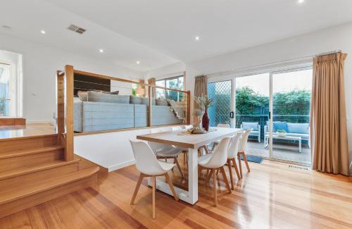 Seaford House | Seaford Luxe Beach House 2023 BDC Traveller award winner