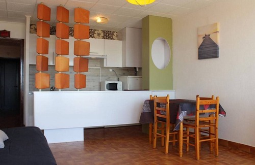 Port-la-Nouvelle Apartment | Seafront 1BR Apartment with Balcony, Parking - Sleeps 4
