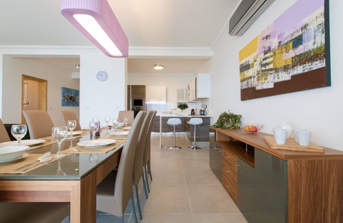 Sliema Apartment | SEAFRONT APART IN FORT CAMBRIDGE