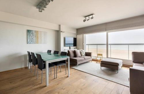Duinbergen Apartment | Seafront apartment 2 bed Duinbergen