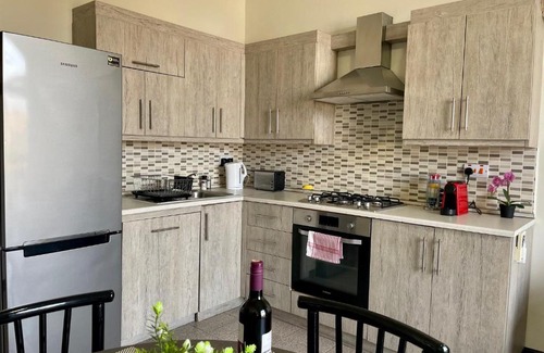 Ghajnsielem Apartment | Seafront Apartment with Balcony Overlooking Marina