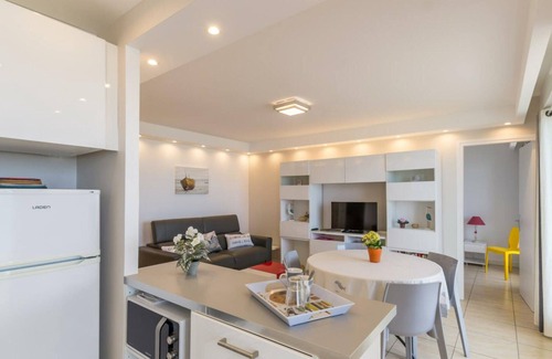 Agon-Coutainville Apartment | Seafront luxury apartment with terrace and parking