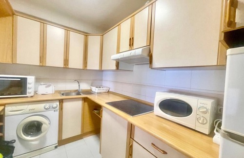 Cala Apartment | SEAFRONT PONIENTE BEACH BENIDORM R049
