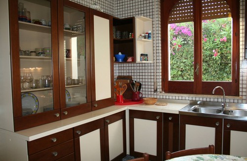 Marina di Modica House | seafront, porch, garden, air conditioning, satellite TV, internet, dog welcome