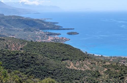 Kardamyli House | Seafront Villa, Fay