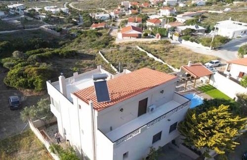 Ormos Agiou Ioannou Villa | Seafront Villa Nefeli