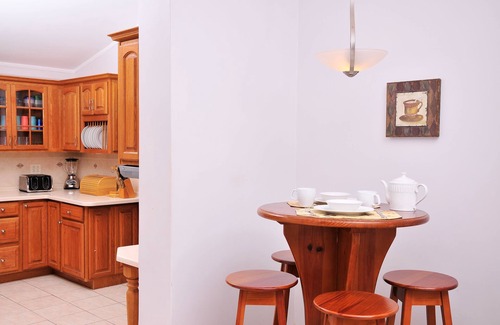 Reeds Bay House | Seagaze beach house is perfect for family, a few steps to the beach