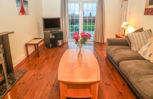 Youghal Cottage | SEAGAZE, pet friendly, with a garden in Youghal, County Cork