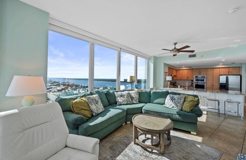 Gulf Shores Condo | Seaglass Sanctuary. 3BR 3BA Luxe Sunset Corner❤️! Free Beach Svc!