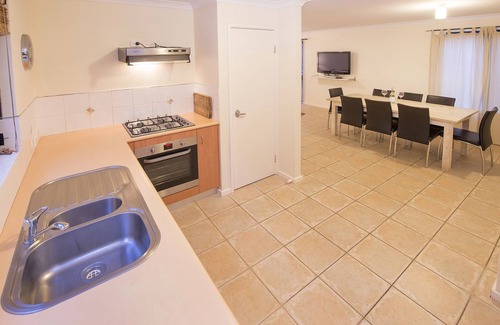 Dunsborough House | Seagrass Escape Dunsborough - Near beach, pets welcome.