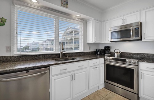 Isle of Palms Condo | Seagrove 11D by Wild Dunes, Oceanfront Condo