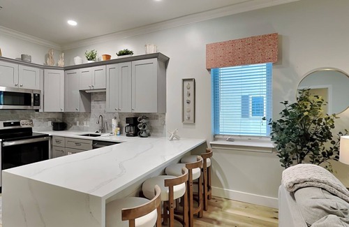 Seagrove Beach Condo | Seagrove Highlands #2305 | Luxe Condo, Close to Beach + Community Pool