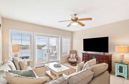 Cassine Village Condo | Seagrove|Huge Penthouse|Community Pools