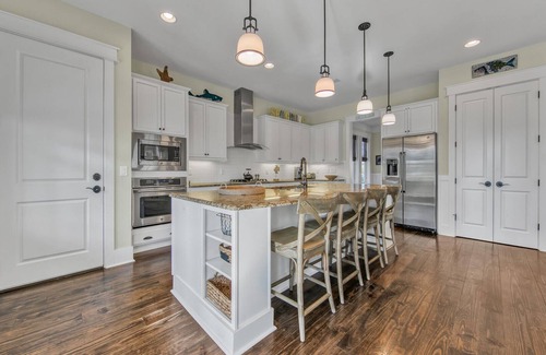 Santa Rosa Beach House | Seagrove NatureWalk 'Pine Shore'| 4BR | NEW GOLF CART |4 Bikes | Pools