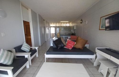Margate Beach Apartment | Seagull 411