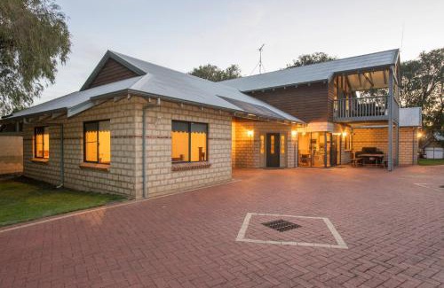 Quindalup House | Seagull