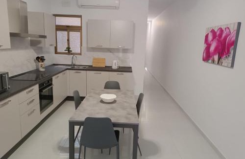 Marsalforn Apartment | Seagull Flats