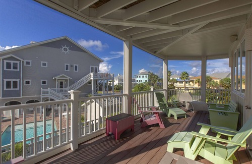 Gulf Trace House | Seagull's Nest - Private Pool, Pet Friendly, Gulf Trace, Close to the Beach!