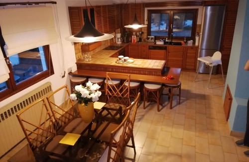 Pefkochori House | SEAGULL Spacious Villa