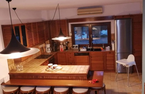 Pefkochori House | SEAGULL Spacious Villa