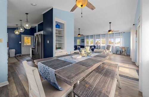 Oriental House | Seagulls Seaport- Pet Friendly, Waterfront, Slip