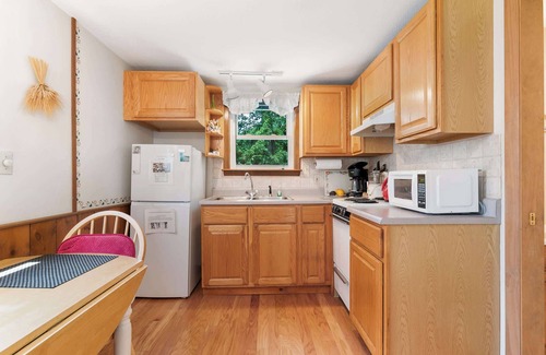 Ogunquit - Wells House | Seagulls View Summary