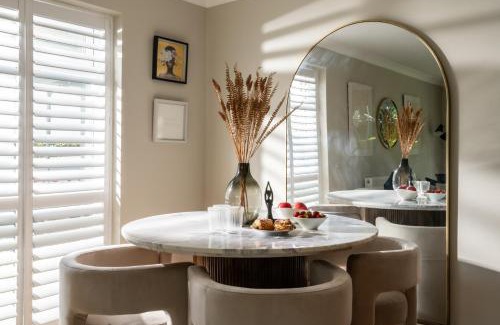 Blandford Saint Mary House | Seahaven in Sandbanks