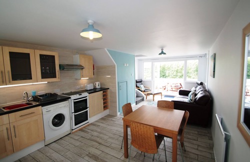 Pembroke Cottage | 'Seahorse' - a Holiday Home with Balcony, Patio and Sea View