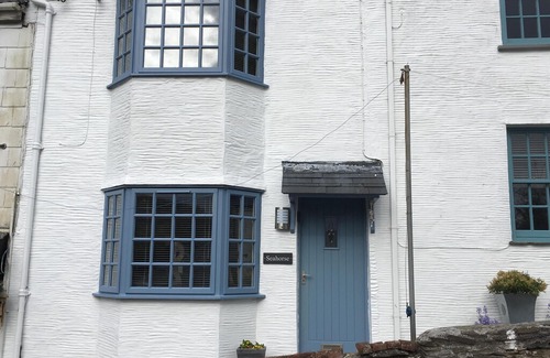 Looe Cottage | Seahorse Cottage has amazing river views and parking