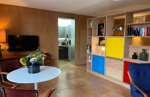 Aldeburgh Apartment | Seahorse Studio 'Accessible Luxury', Aldeburgh