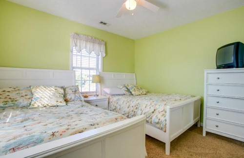 Emerald Isle Apartment | Seahorse West Emerald Isle Duplex Duplex