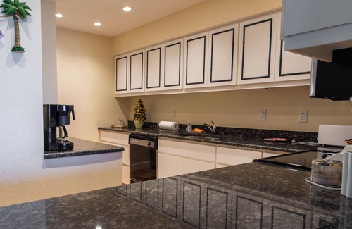 Longboat Key Condo | Seaplce G7-405 by FVC