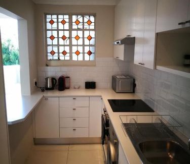 Sea Point Apartment | Seapoint Gem